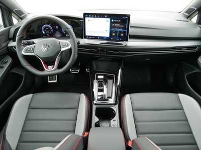 2025 Volkswagen Golf, $38005. Photo 9