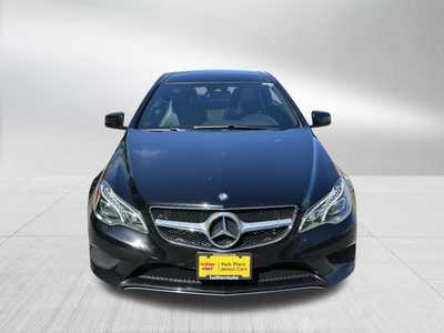 2015 Mercedes-Benz E-Class, $17998. Photo 2