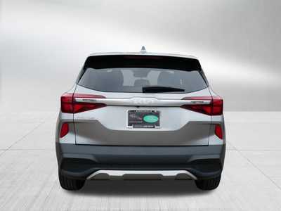 2023 Kia Seltos, $21159. Photo 6