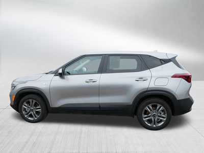 2023 Kia Seltos, $21159. Photo 8