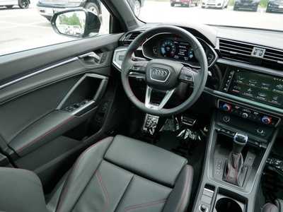 2025 Audi Q3, $44398. Photo 9