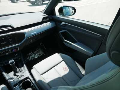 2025 Audi Q3, $39498. Photo 11