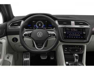 2024 Volkswagen Tiguan, $33871. Photo 10
