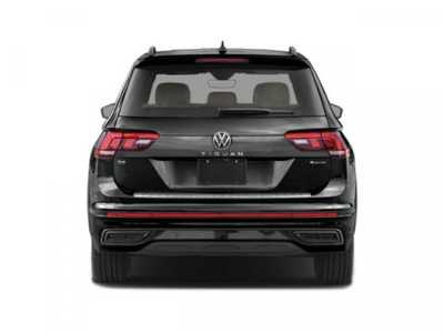 2024 Volkswagen Tiguan, $33871. Photo 8