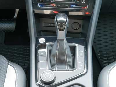 2025 Volkswagen Taos, $36146. Photo 11