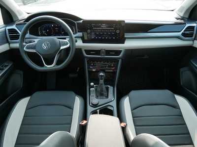 2025 Volkswagen Taos, $36146. Photo 9