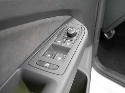 2025 Volkswagen Golf, $32480. Photo 7