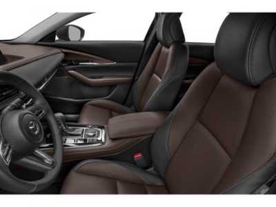 2020 Mazda CX-30, $20998. Photo 12