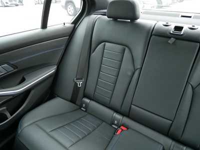 2021 BMW 3 Series, $45000. Photo 12
