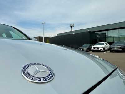 2016 Mercedes-Benz C-Class, $15000. Photo 11