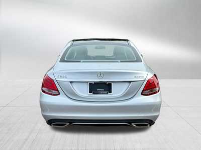 2016 Mercedes-Benz C-Class, $15000. Photo 6