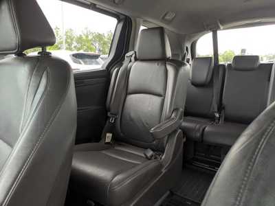 2019 Honda Odyssey, $24498. Photo 12