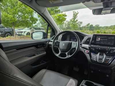 2019 Honda Odyssey, $24498. Photo 9