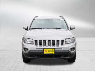2017 Jeep Compass, $11998. Photo 2