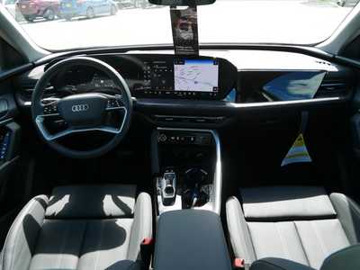 2025 Audi Q5, $59800. Photo 10
