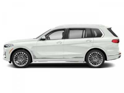 2022 BMW X7, $0. Photo 3