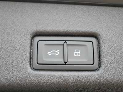 2025 Audi Q5, $60450. Photo 6