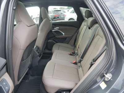 2025 Audi Q5, $60450. Photo 9