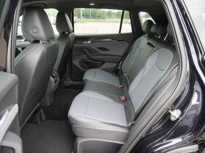 2025 Volkswagen Tiguan, $36358. Photo 8