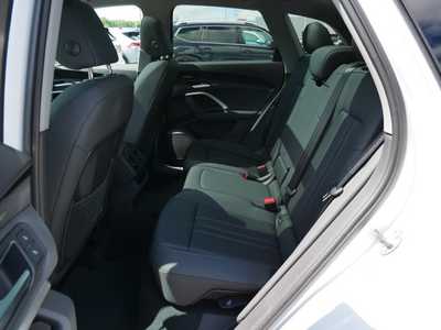 2025 Audi Q5, $58036. Photo 8