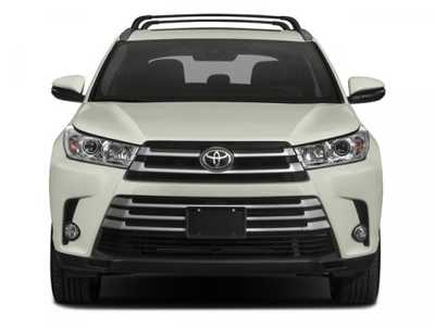 2017 Toyota Highlander, $0. Photo 7