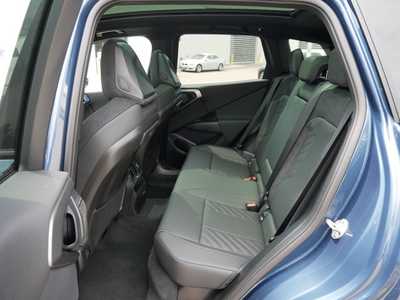 2025 BMW X3, $61935. Photo 9