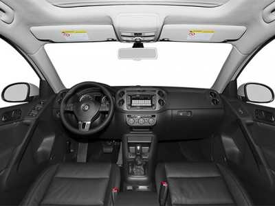 2013 Volkswagen Tiguan, $6998. Photo 10