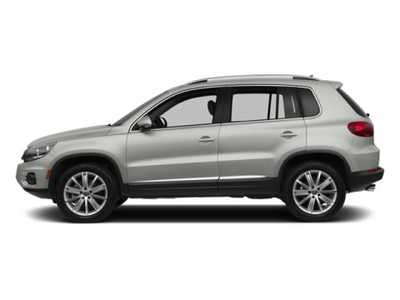 2013 Volkswagen Tiguan, $6998. Photo 6