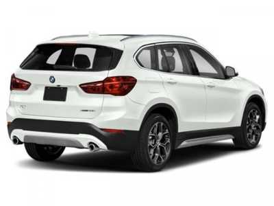 2022 BMW X1, $30000. Photo 2