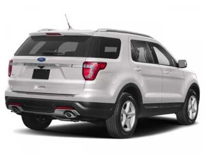 2018 Ford Explorer, $0. Photo 2