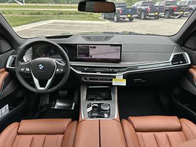 2026 BMW X5, $81125. Photo 11