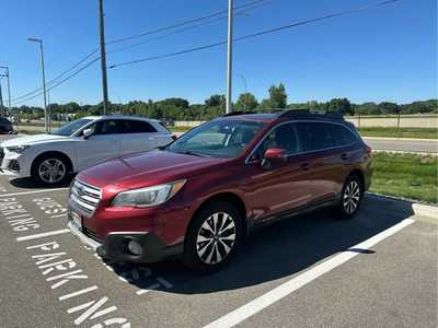 2017 Subaru Outback, $12998. Photo 3