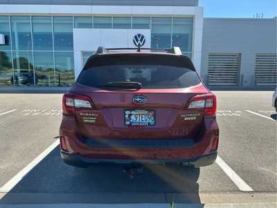 2017 Subaru Outback, $12998. Photo 6
