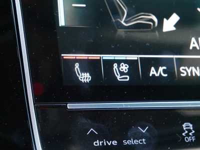 2025 Audi Q7, $0. Photo 10