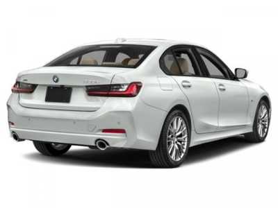 2023 BMW 3 Series, $35000. Photo 5