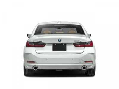 2023 BMW 3 Series, $35000. Photo 9