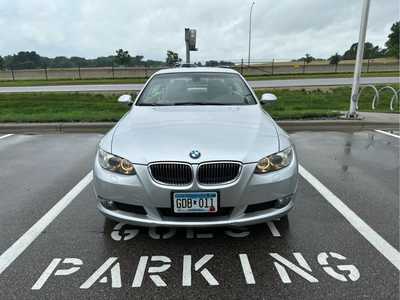 2009 BMW 3 Series, $8998. Photo 2