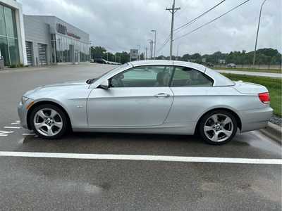 2009 BMW 3 Series, $8998. Photo 4