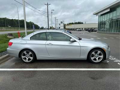 2009 BMW 3 Series, $8998. Photo 8