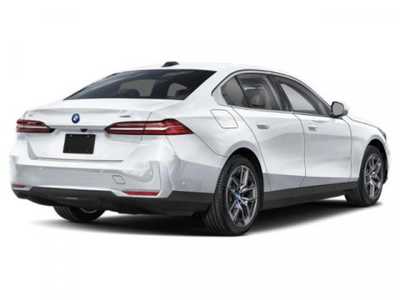 2024 BMW i5, $0. Photo 2