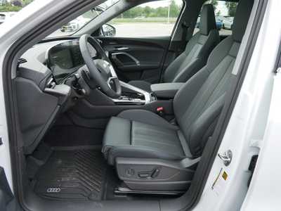 2025 Audi Q5, $59800. Photo 7