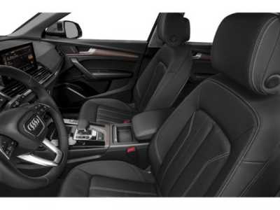 2022 Audi Q5, $35000. Photo 12