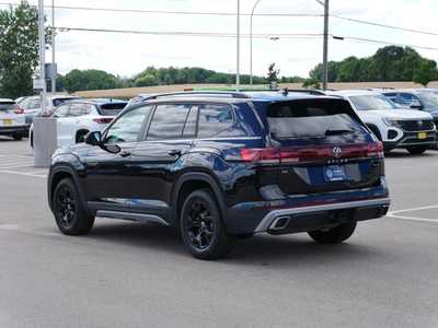 2025 Volkswagen Atlas, $0. Photo 5
