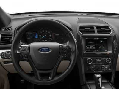 2016 Ford Explorer, $12998. Photo 10