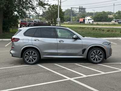 2026 BMW X5, $82525. Photo 8