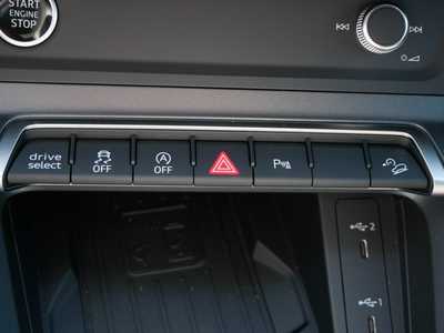 2025 Audi Q3, $43610. Photo 10