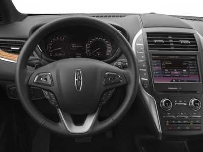 2017 Lincoln MKC, $15998. Photo 10