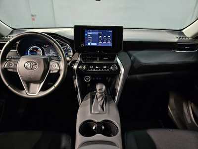 2023 Toyota Venza, $33998. Photo 10