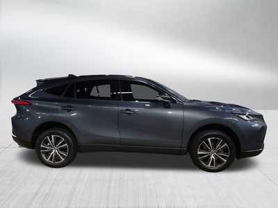 2023 Toyota Venza, $33998. Photo 8