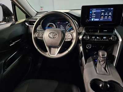 2023 Toyota Venza, $33998. Photo 9